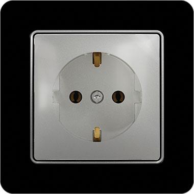Sedna socket outlet (aluminium insert, black glossy frame)
